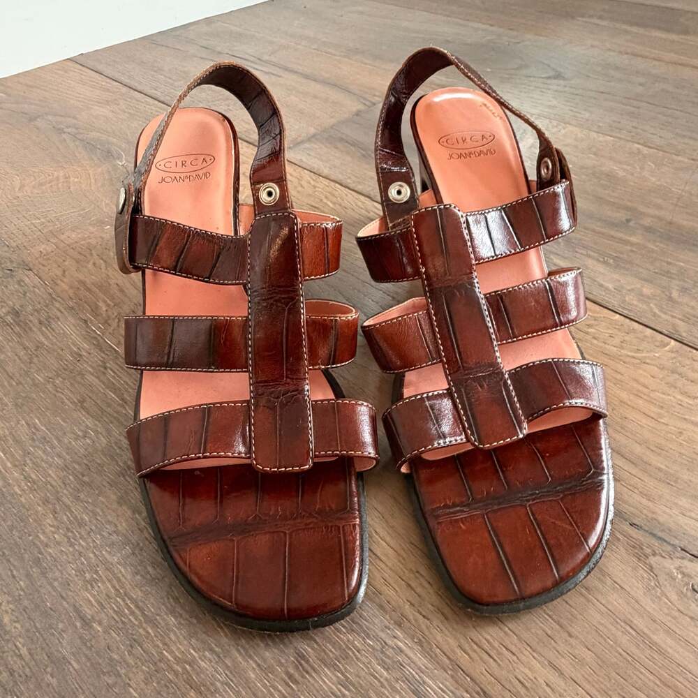 Vtg Joan & David Leather Sandals Removable Strap▪️Brown ▪️Embossed Heels▪️8.5